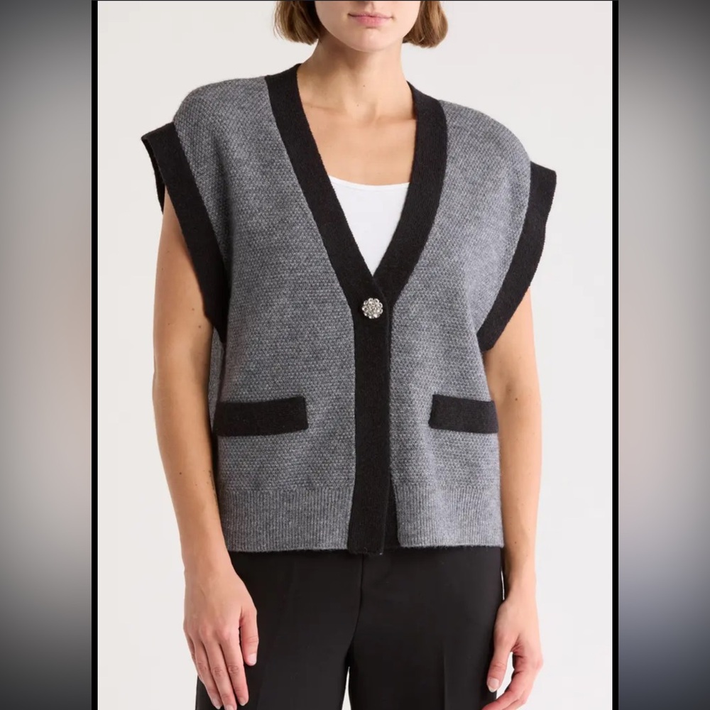 Ellen Tracy Jewel Button Knit Vest